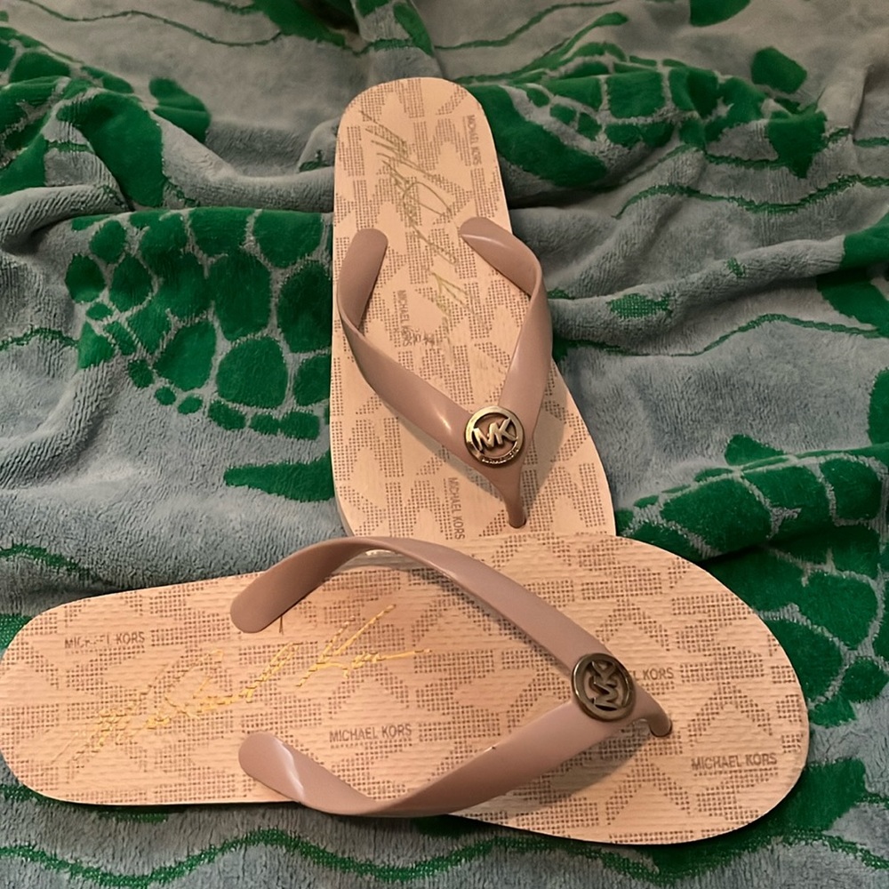 Michael Kors flip flops